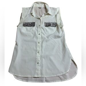 💜 Candie’s White Sleeveless Sequin Pocket Button Down Top - Size M